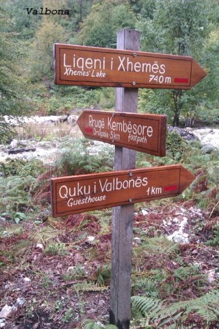 Albánií křížem krážem